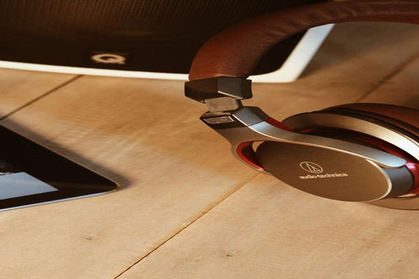 7 must-have travel gadgets for your next vacation